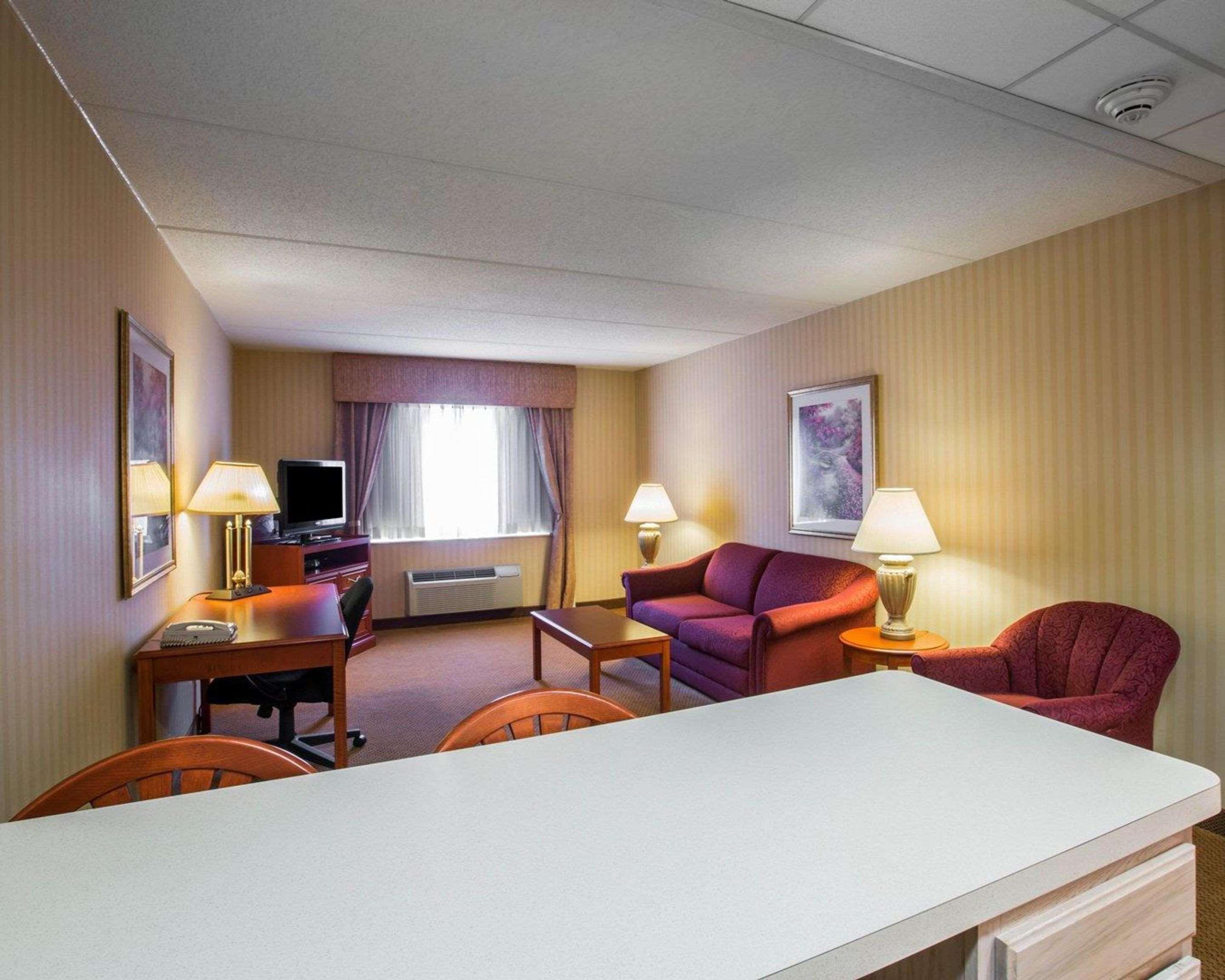 Holiday Inn Express & Suites Hawthorne - Elmsford North By Ihg Dış mekan fotoğraf