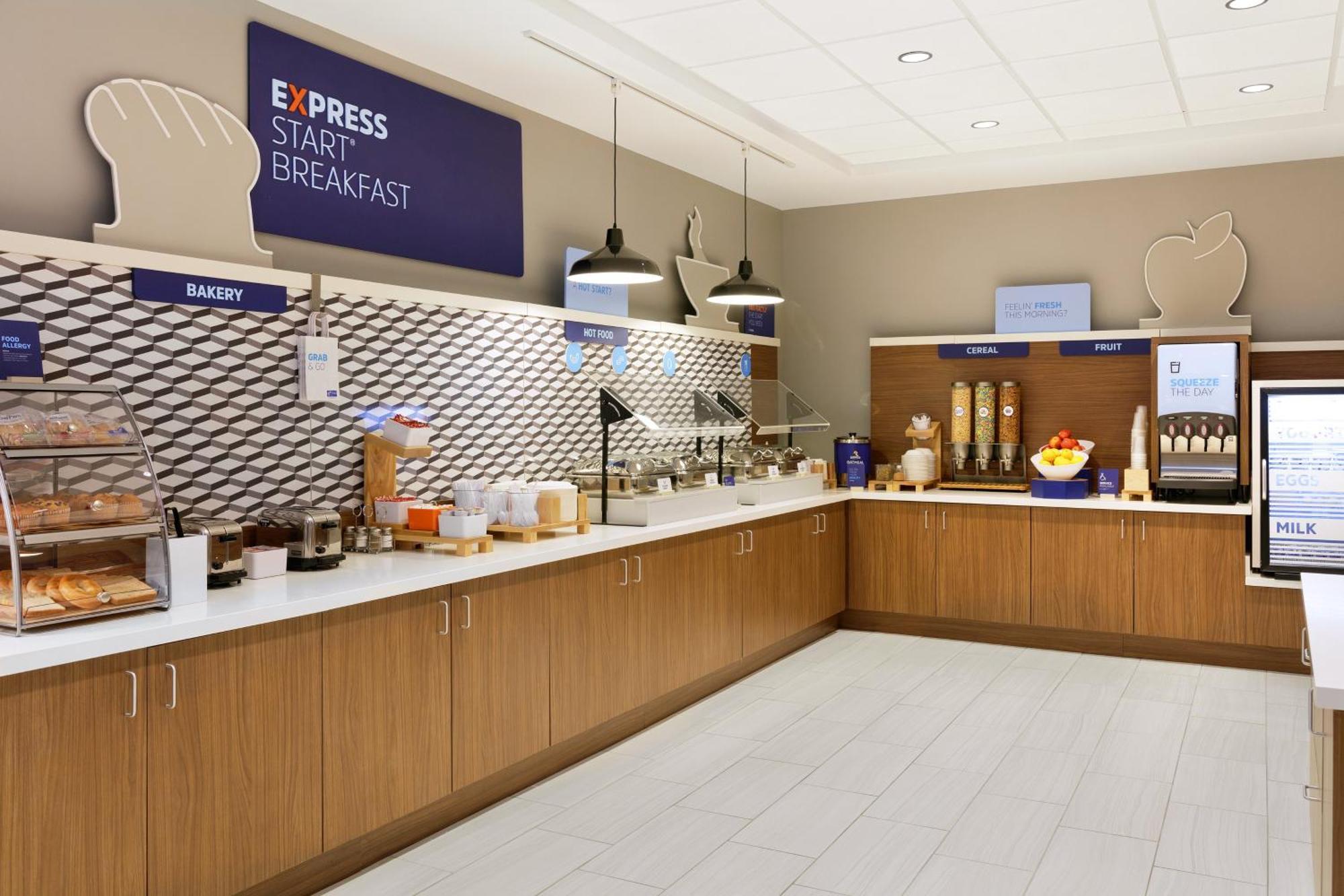 Holiday Inn Express & Suites Hawthorne - Elmsford North By Ihg Dış mekan fotoğraf